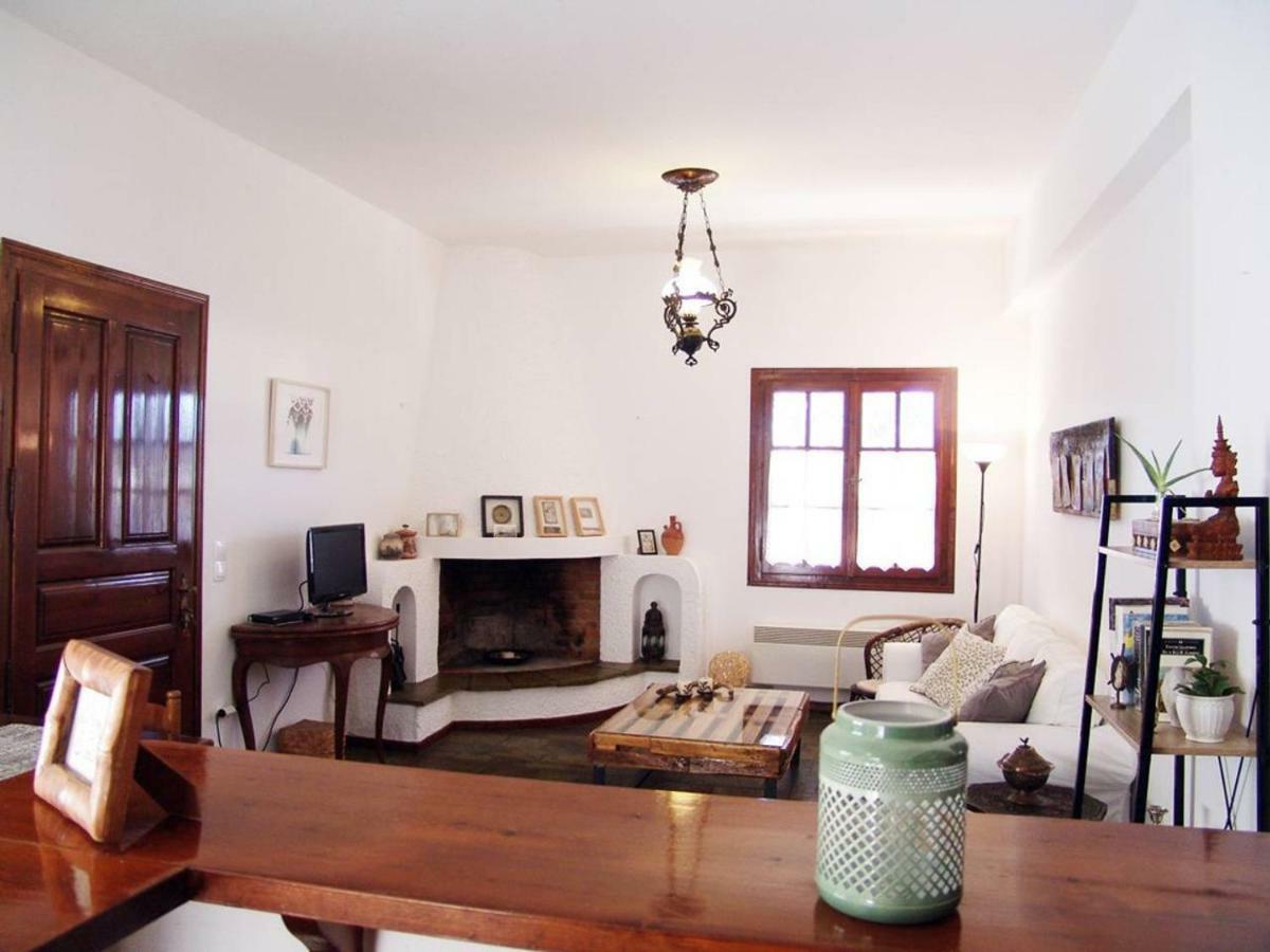 Artistica Villa Ermioni Bagian luar foto